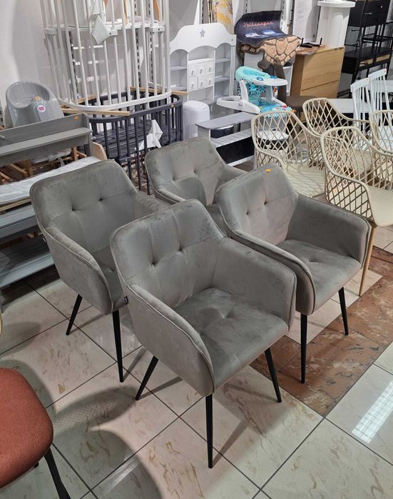 Zestaw 4 Krzeseł Aksamitnych Beliani JASMIN Glamour Taupe (cena/ szt)