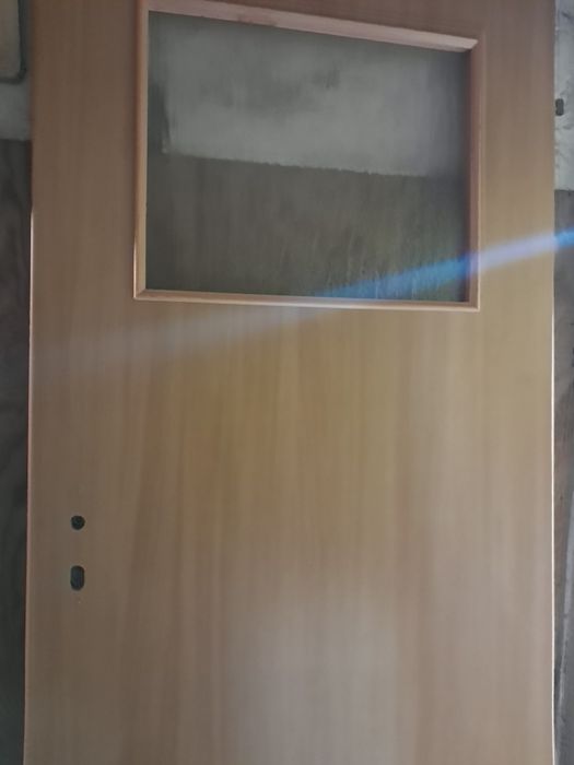 Drzwi do łazienki nowe( prawe) 85x205