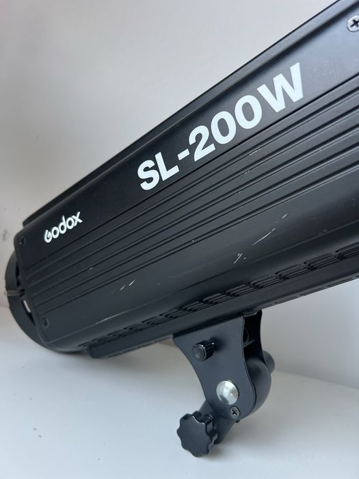 Lampa Godox LED 200W mocowanie Bowens lampa studyjna, światło stałe
