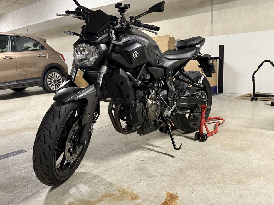 Troco MT-07 por classico