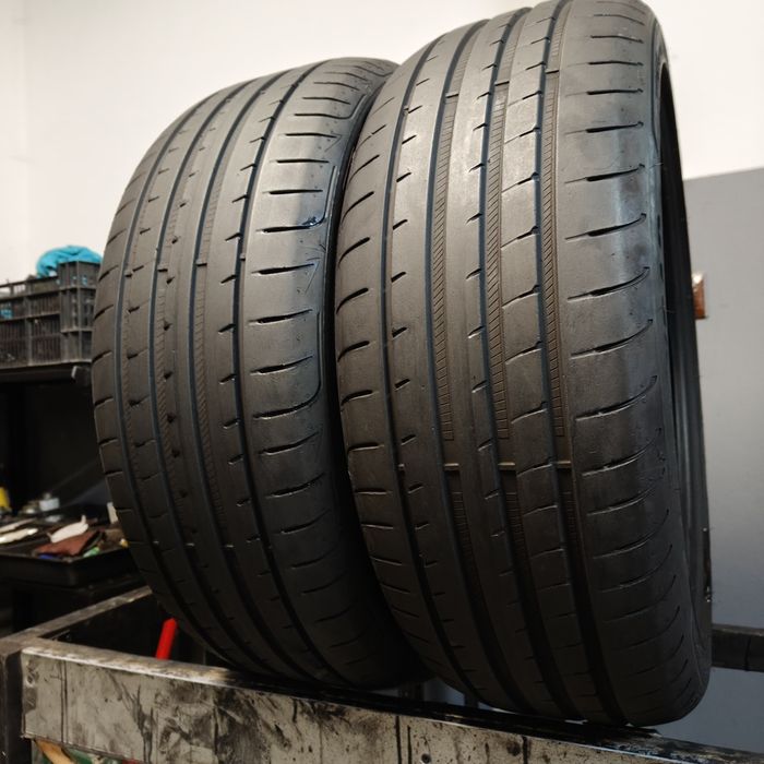 225/45/19 XL Sprzedam parę opon letnich Goodyear