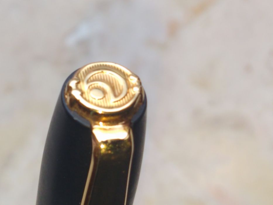 Canetas Élysée Laqué Black Mate