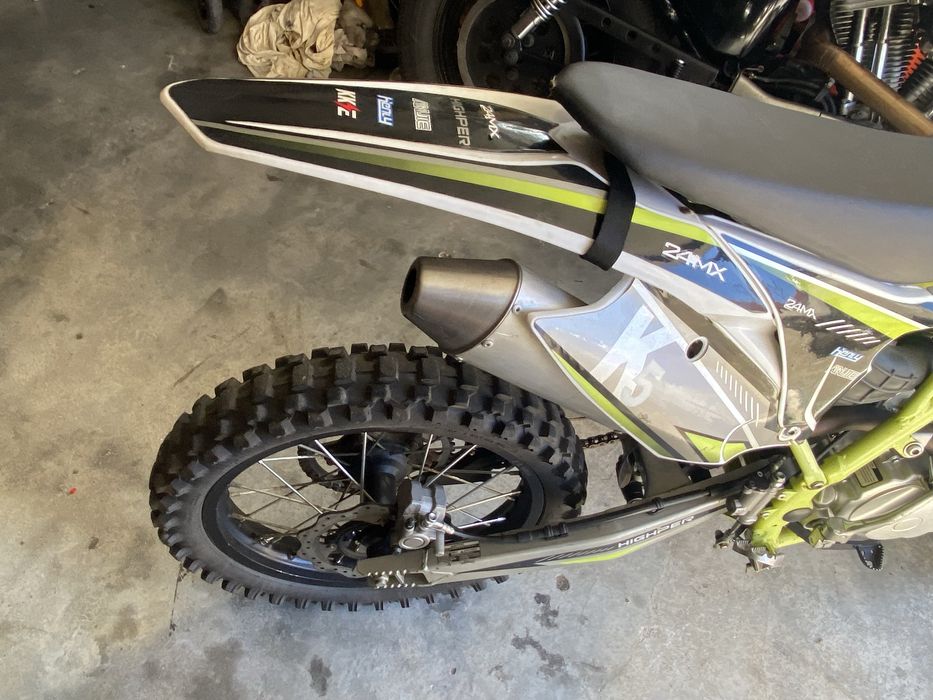 Pit Bike 250 Highper pouco usada não pega troco