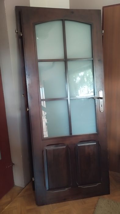 Drzwi wewnętrzne drewniane