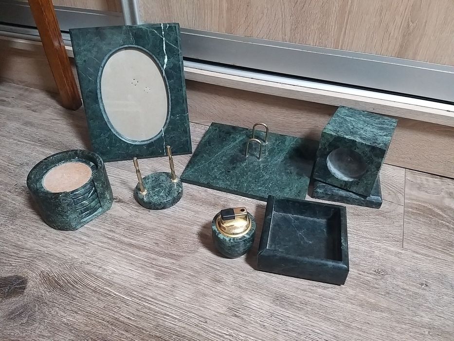 Продам мраморный набор