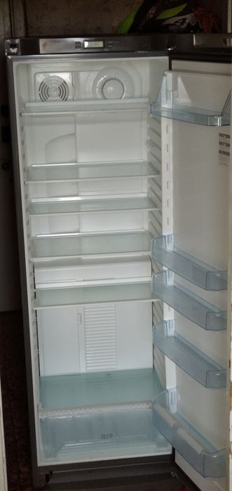 Холодильник Electrolux ERES31800X, NoFrost в/ш/г180/59/63, Швеция