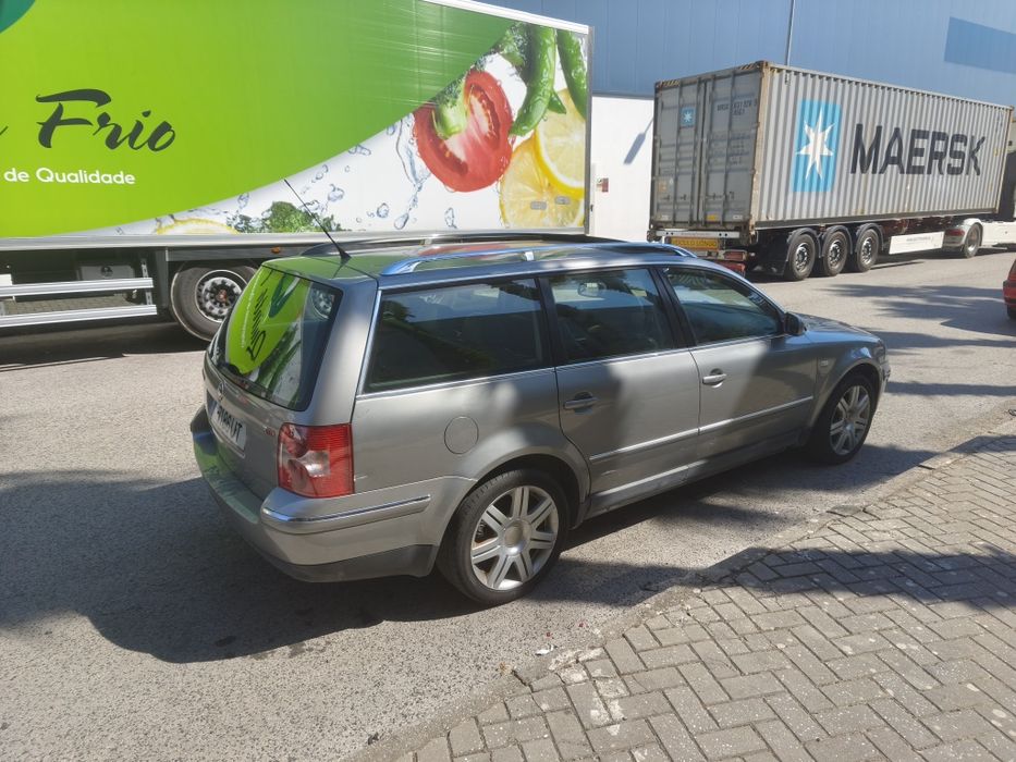 VW Passat Highline 1.9 TDI  130 CV ano de 2003
