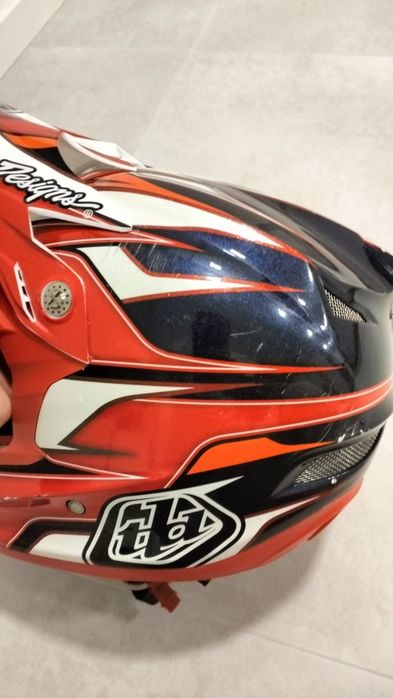 Capacete Troy lee designs D3