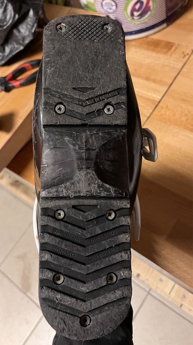 Buty narciarskie dzieciece 22