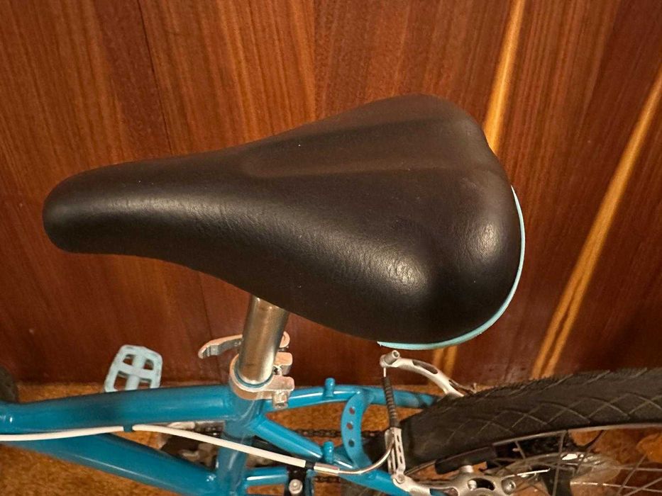 Bicicleta criança como nova (pouco uso) - BTWIN 120 20'' (entregue em mão no distrito do Porto)