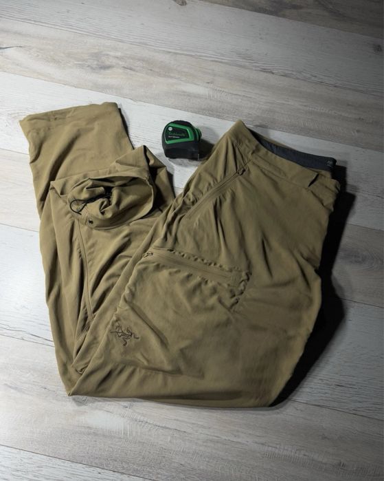 Штани Arcteryx GAMMA LT PANT MEN'S трекінгові штани outdoor тактичні штани туристичні пісочні штани gorpcore артерікс