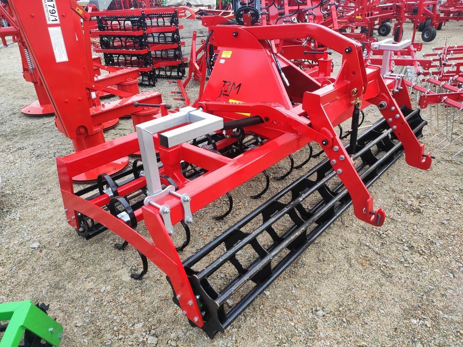 Agregat uprawowo-siewny 2,5m 2,7m 3,0m wał daszkowy packera