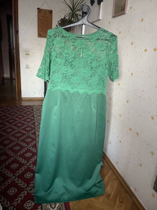 Продам сукню батал