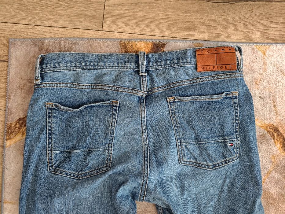 Męskie Jeansy Tommy Hilfiger Denton Straight Fit