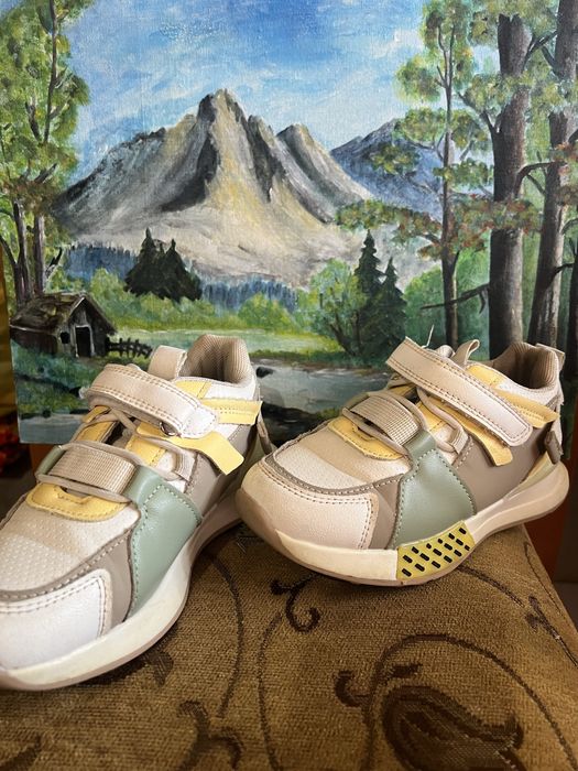 Продається взуття від 50 гр