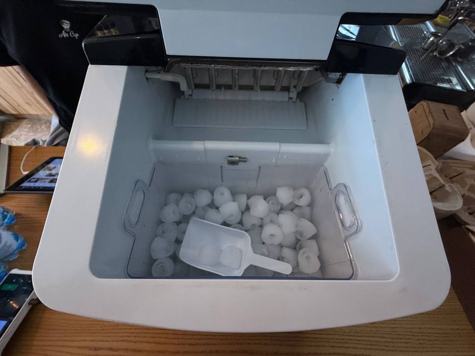 Льодогенератор Frosty