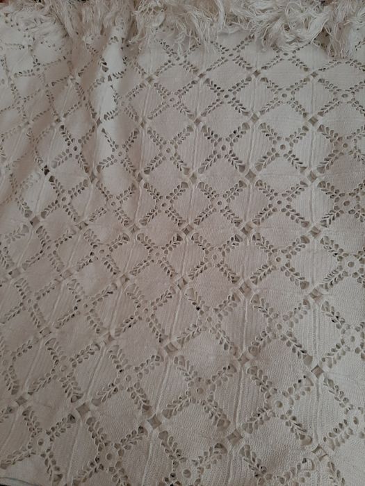 Colcha Vintage em croché de algodão c/ franjas