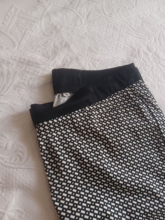 Calça justa tamanho 40