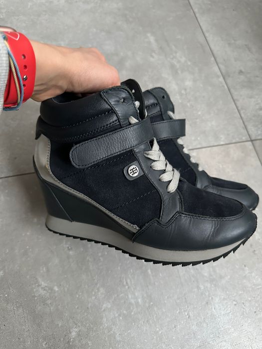 Черевики ботильйони Tommy Hilfiger шкіряні ботинки