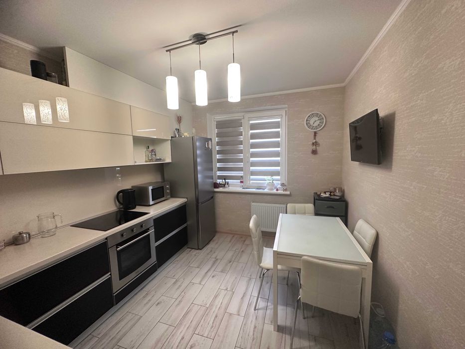 Продам 2 комнатную новострой г.Харьков