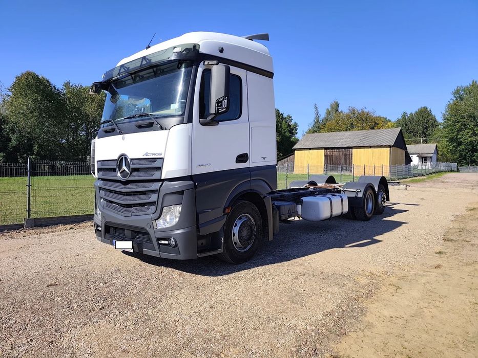 Mercedes-Benz