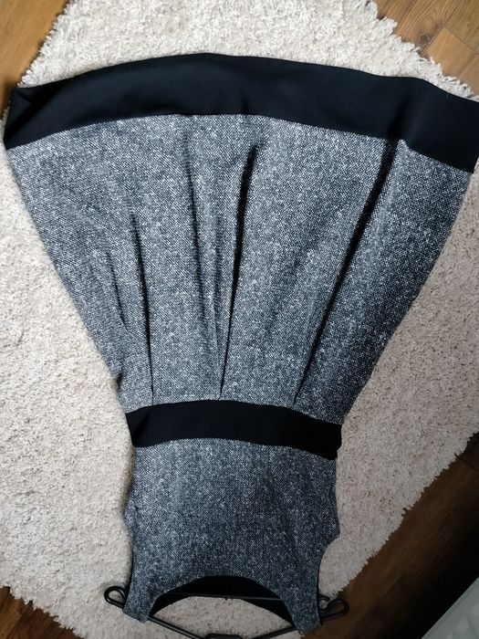 Elegancka sukienka r.s