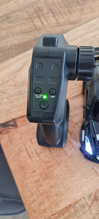 Zdalnie sterowany model do driftu