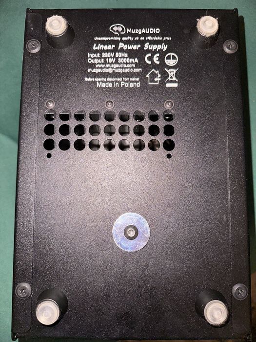 Zasilacz liniowy MuzgAUDIO 19V