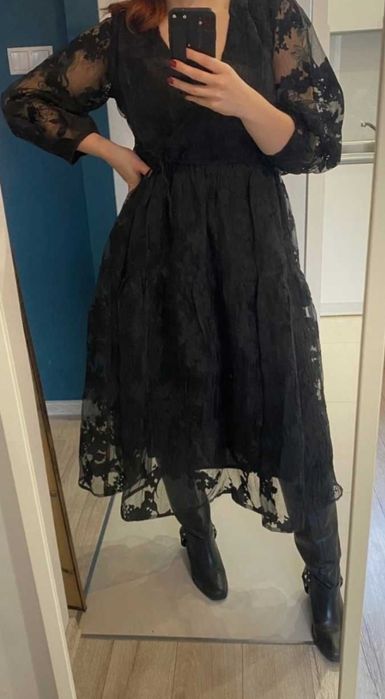 Reserved czarna tiulowa balowa sukienka na wesele na sylwestra