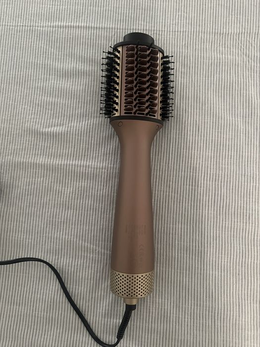 BaByliss Escova de Ar Air Power Volume 2 em 1