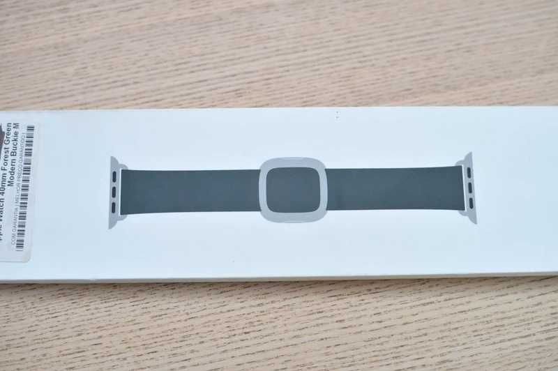 apple watch forest green leather modern buckle