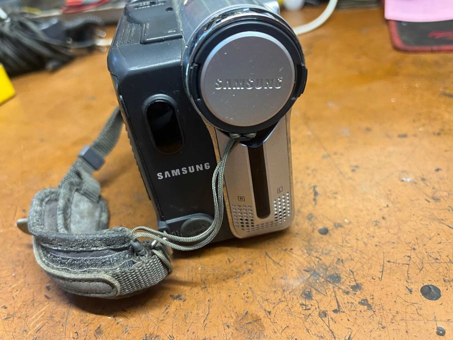 Відеокамера Samsung Digital Cam Corder model  VP-D352 аккумулятор неробочий