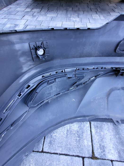 Бампер задній + губа накладка заднього бампера Audi Q8 (2019)