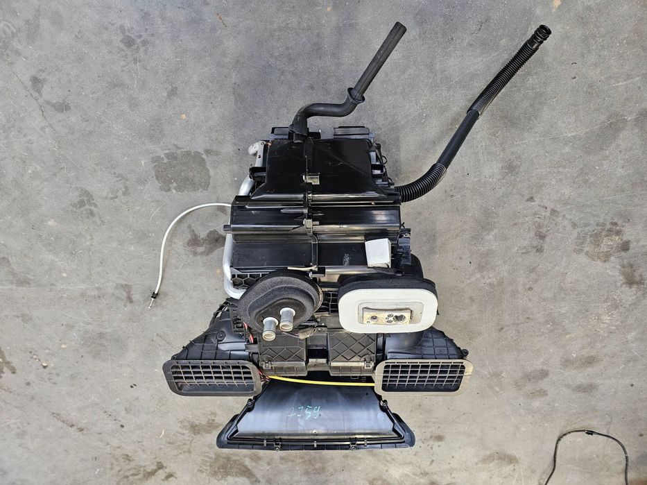 nagrzewnica trafic iii 93868022