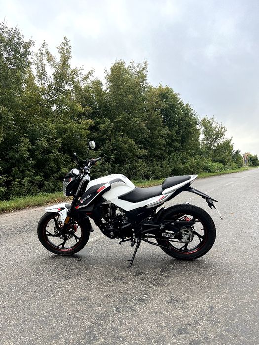 Продам спарк р 28