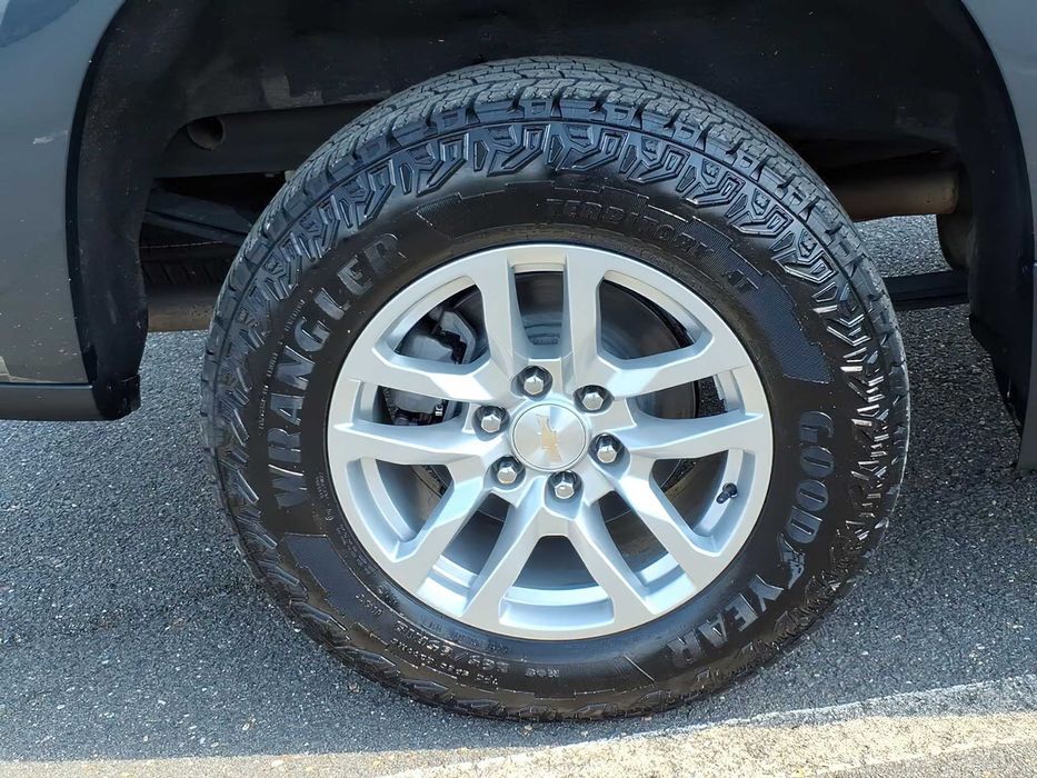 Chevrolet Silverado 1500      2021