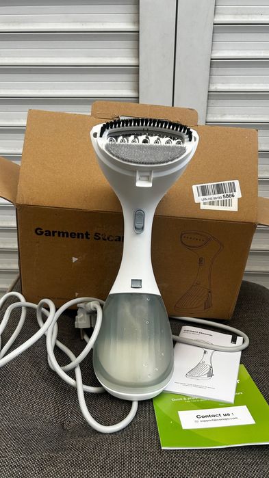 Garment Steamer Відпарювач для одягу Garment Steamer, парова праска