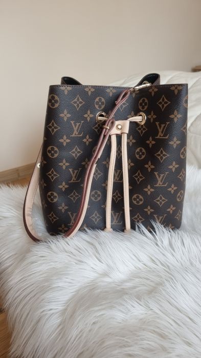 Torebka worek Louis  Vuitton