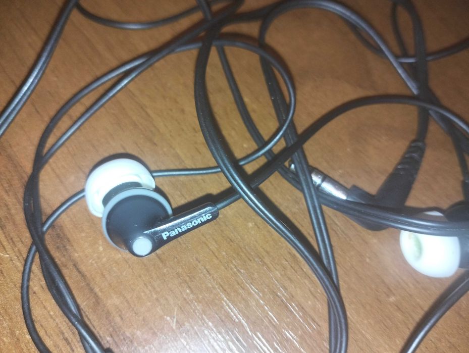 Наушники Panasonic RP-HJE125