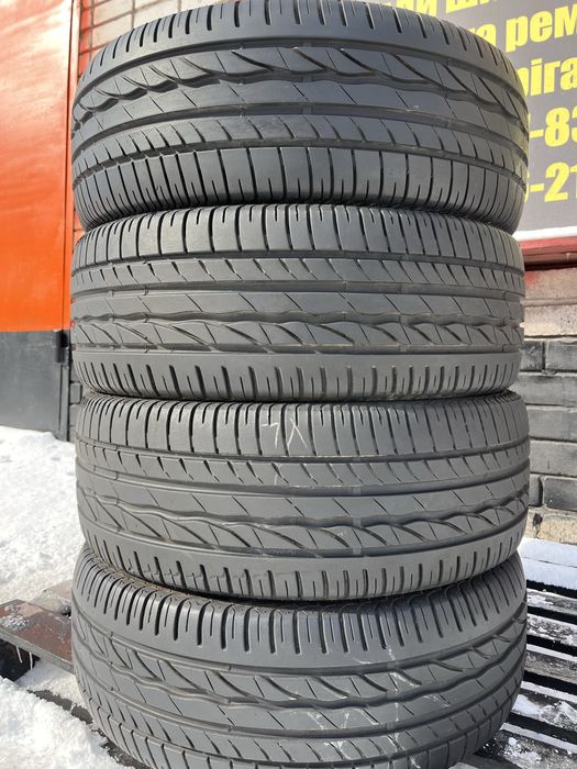 Шини 235/55 R17 Bridgestone 4 літні шини