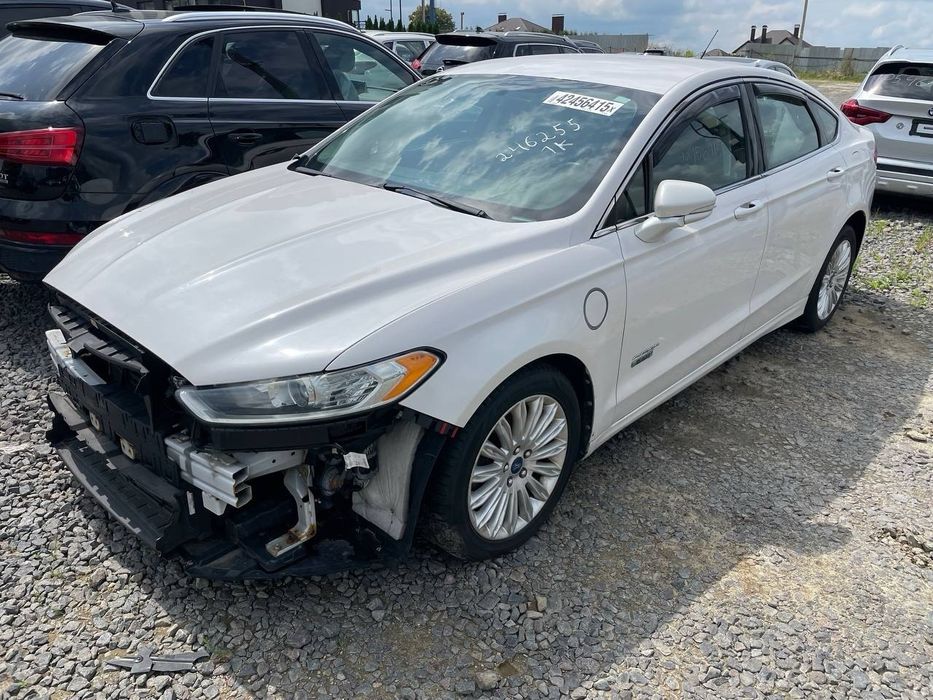 Ford Fusion PHev hybrid