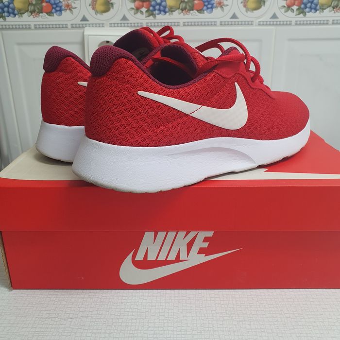 Tenis Nike Tanjun