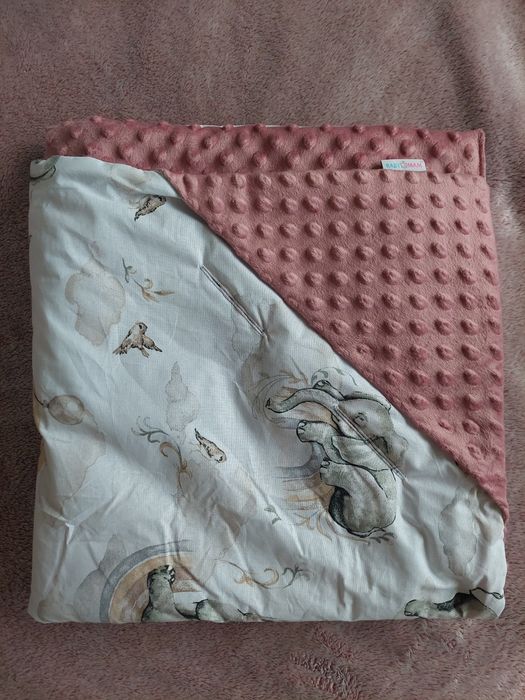 Kocyk do fotelika samochodowego