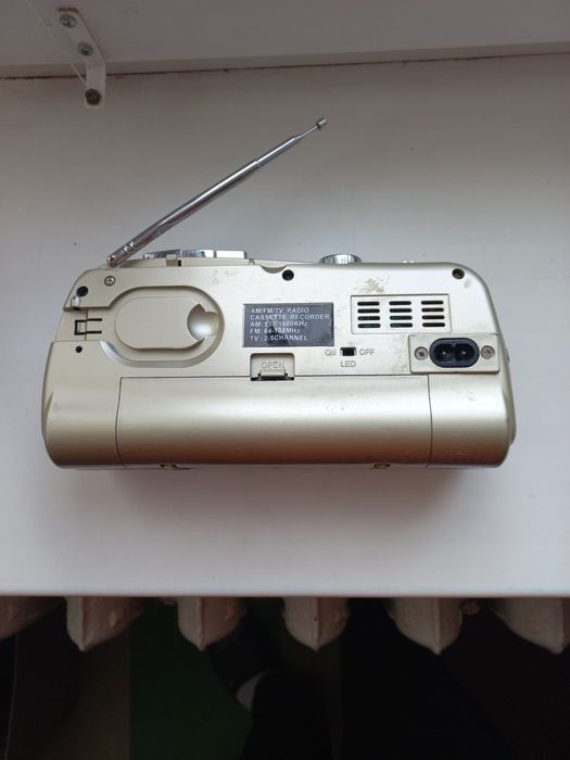 радиоприемник радиомагнитола  Nakai SX-8800