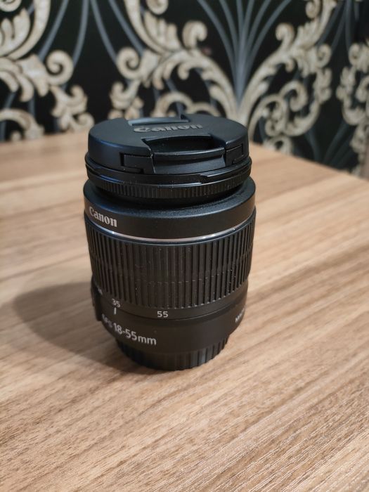 Продам объектив Canon EFS 18-55mm Kit III
