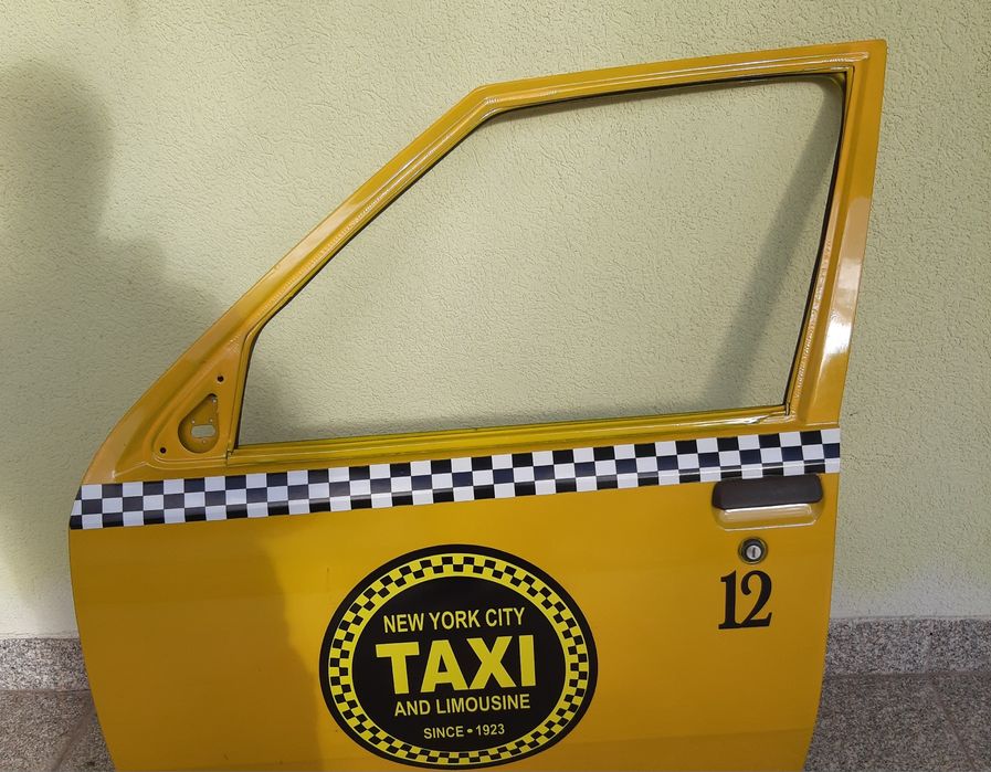 Capô decoração RED BULL