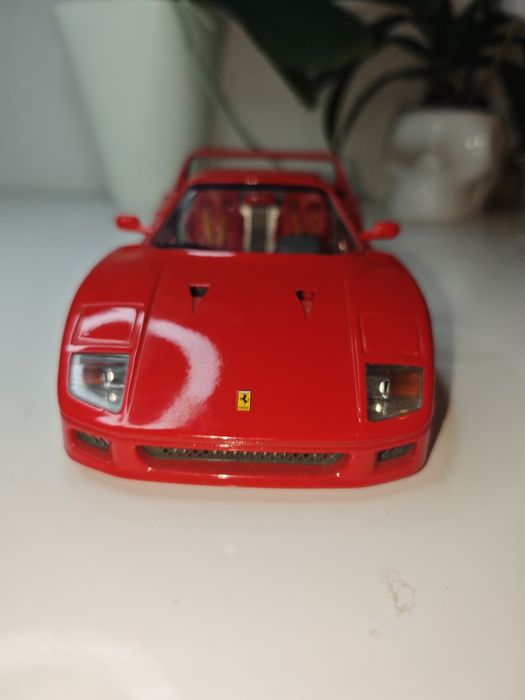 Bburago 1/18 Ferrari F40