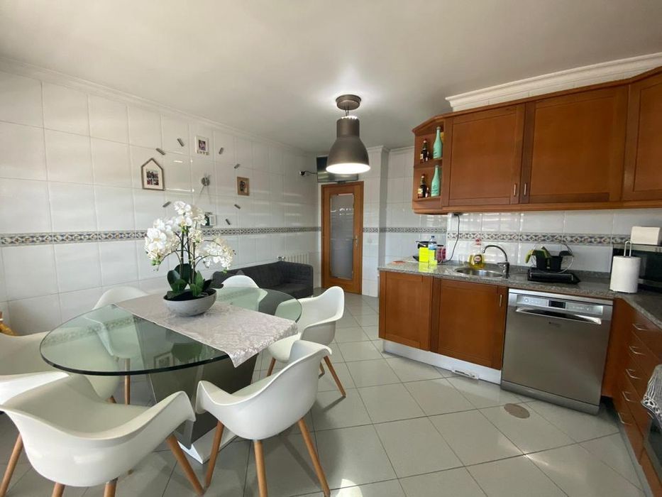 Apartamento com terraço Gandra/Paredes