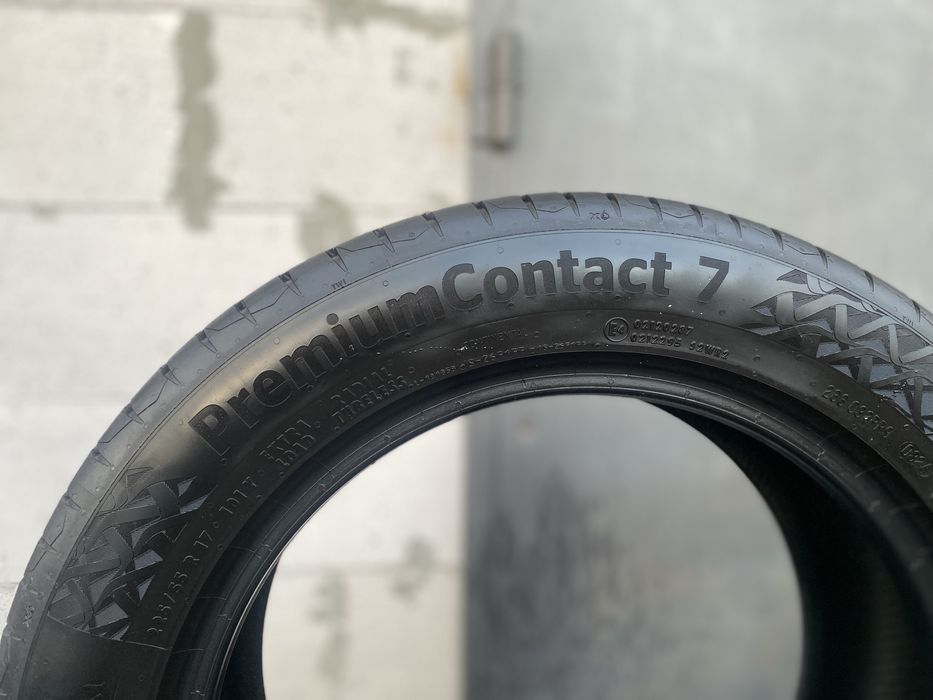 Продам комплект літньої гуми резини шини Continental 225 55 17 R17