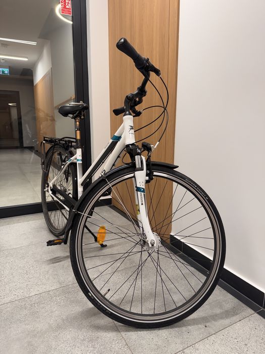 Pegasus Solero 28” – Shimano Nexus 8, amortyzator, dynamo, bagażnik